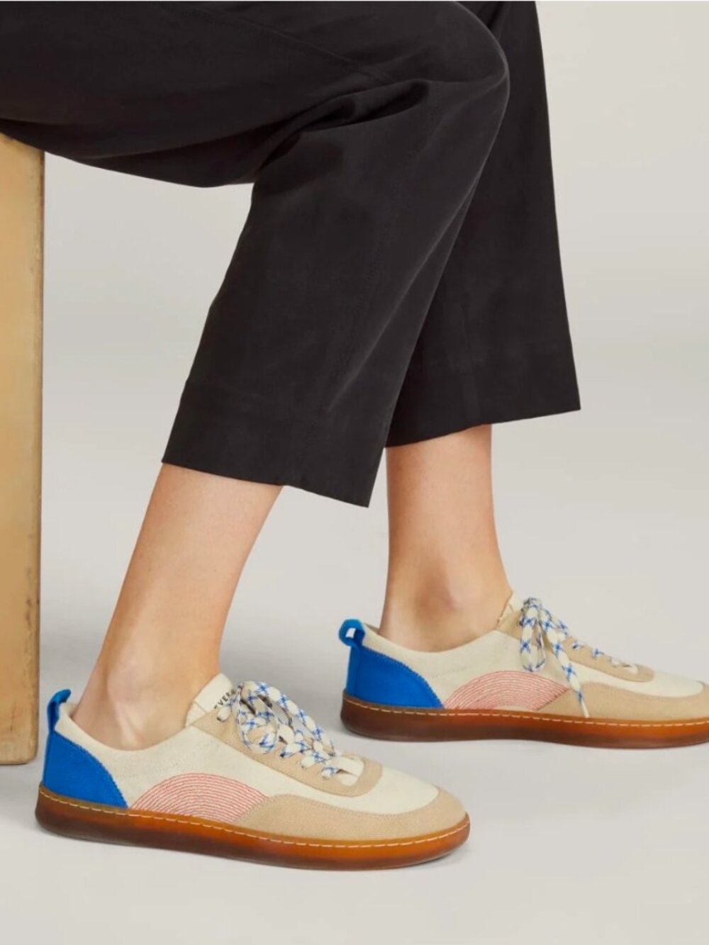 Everlane Tread-Bare Sneaker Canvas/Lapis/Red Women's Sizes   NEW